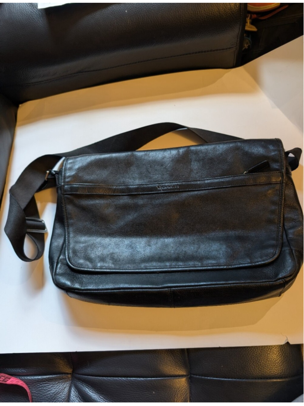 Authentic COACH F71345 Black Leather Camden Messenger Bag Crossbody Laptop Satch